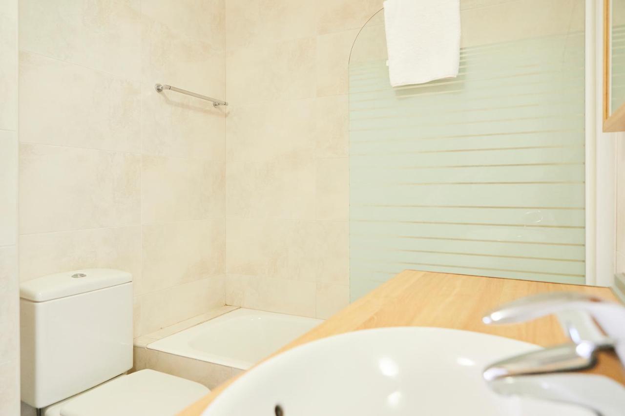 Urumea 4 - Apartamento Con Parking San Sebastián Exterior photo